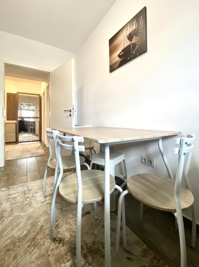Daria'S Apartment Μπρασόβ Εξωτερικό φωτογραφία